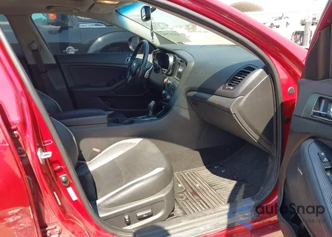 2012 Kia Optima Sx z USA, uszkodzony, nr VIN 5XXGR4A62CG004469